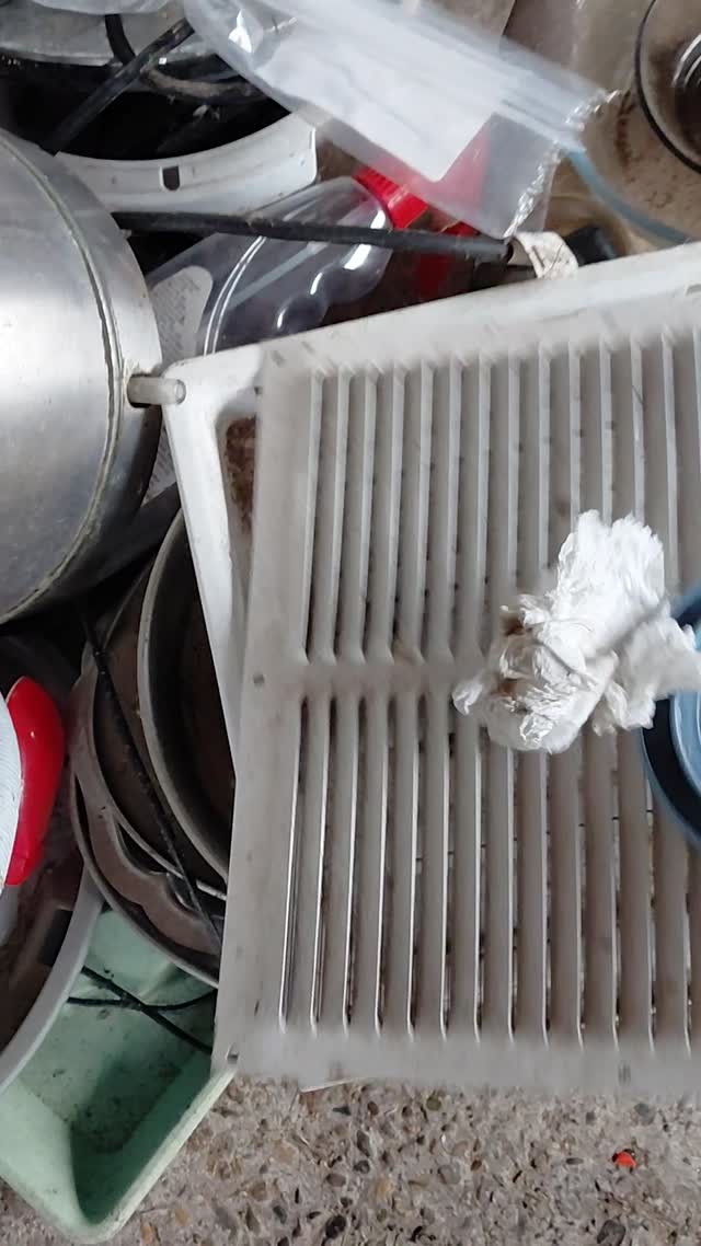 Ventilation screens / grilles