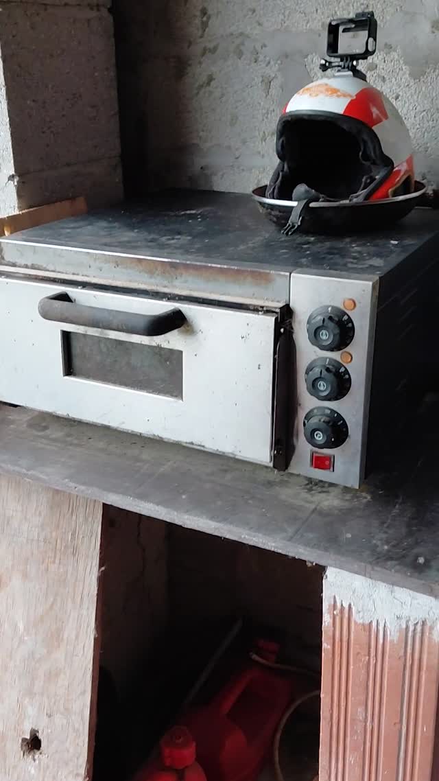 Electric pizza oven, stainless